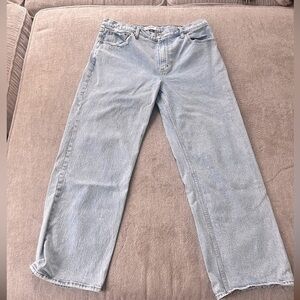 Abercrombie and Fitch High Rise 90s Relaxed Jean Size 33 16R Light Wash